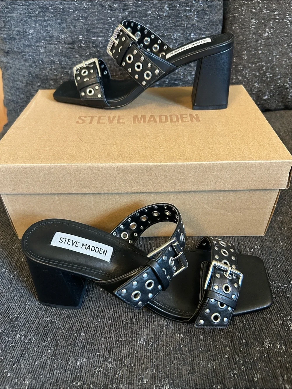 Steve Madden Black Grommet Buckle Block Heel Mules - Picture 1 of 8